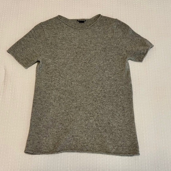 Theory "Tolleree" 100% Cashmere Short Sleeve Sweater Size M - Picture 1 of 7
